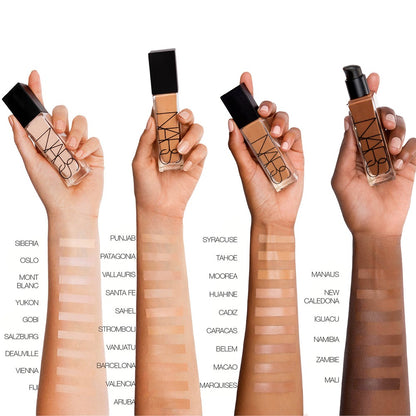 Sample Nars Natural Radiant Foundation